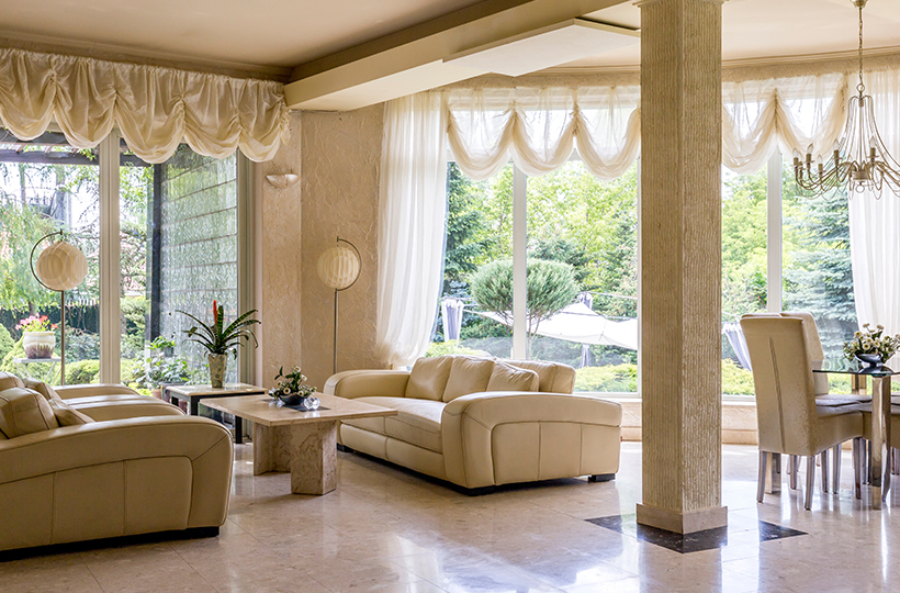 Make Your Living Room A Happy Place With Vastu Shastra