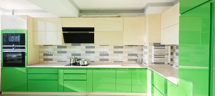 Green and white kitchen cabinet colours
