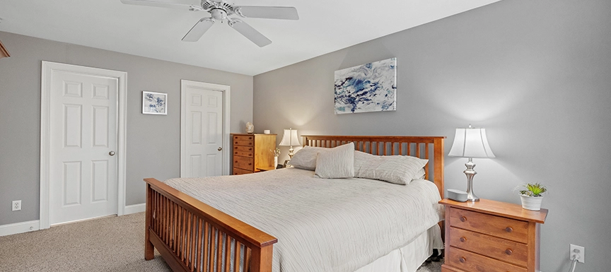 Neutral White Ceiling Colour for the Bedroom