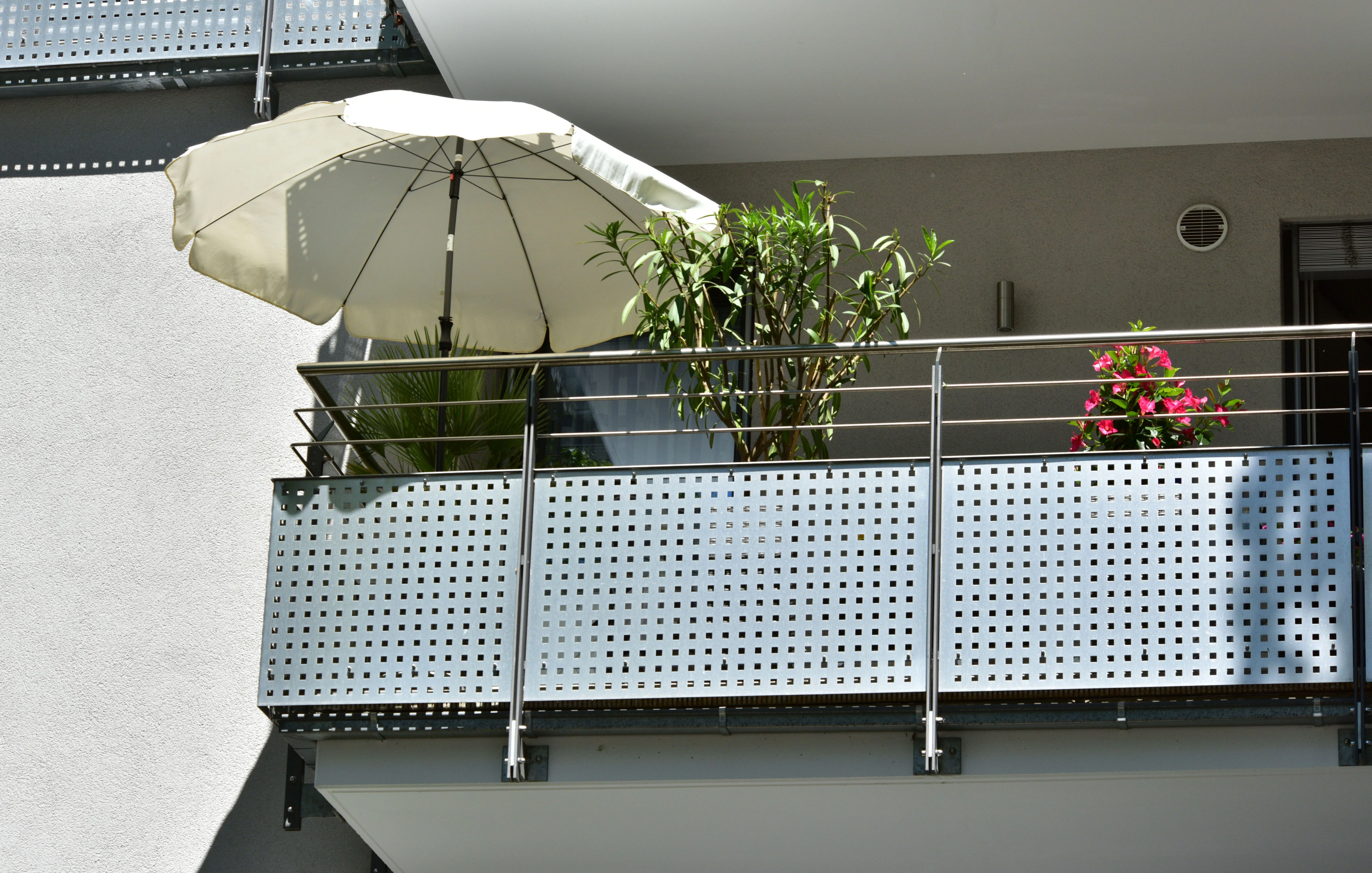 Why Modern Balcony Railing Design Matters for Contemporary Homes