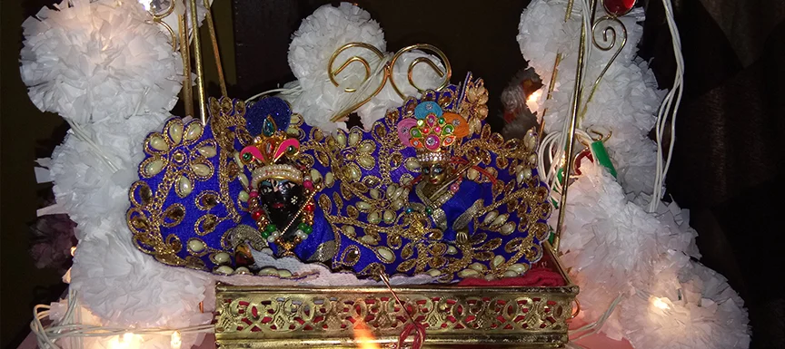 Unique Janmashtami Decoration Ideas at Home with Paint Accents