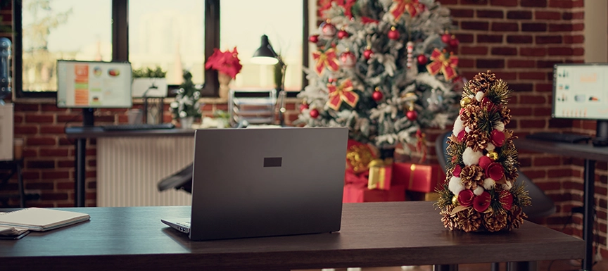 How Can You Add Christmas Charm to Bedrooms?