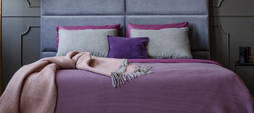 Magenta and Lilac Colour Combination