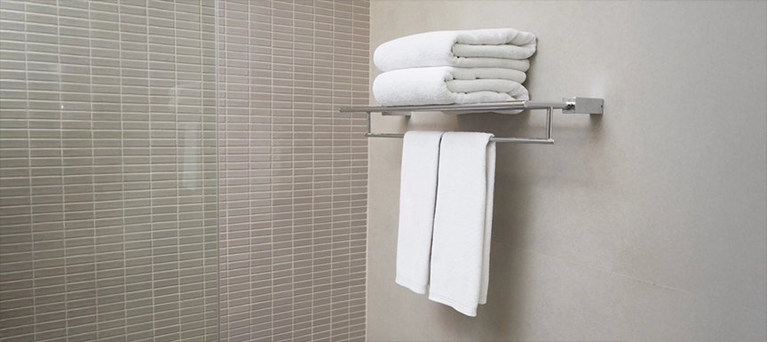 Metal Wall Racks Design for Kitchens and Bathrooms