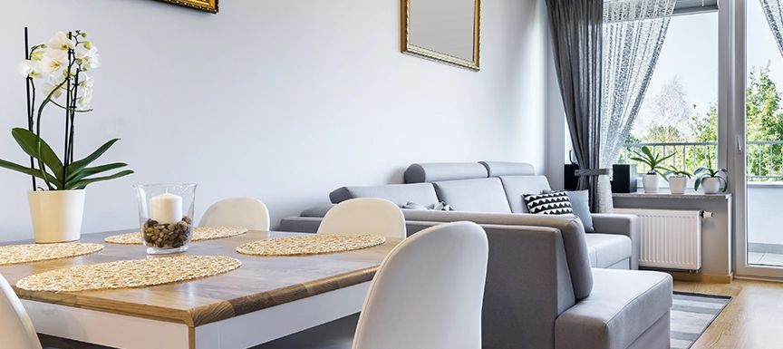 What are the Smartest Interior Decor Tips for a Small Living Room?