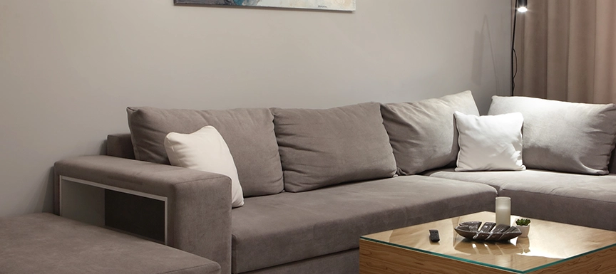 Which Lighting Options are Best for Room Decor for Small Bedrooms?