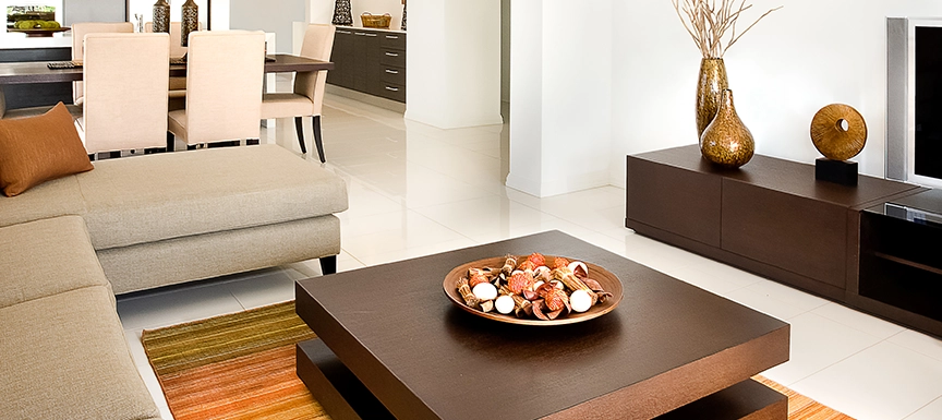 What are the Best Wall Decoration Items for a Living Room Ambience?