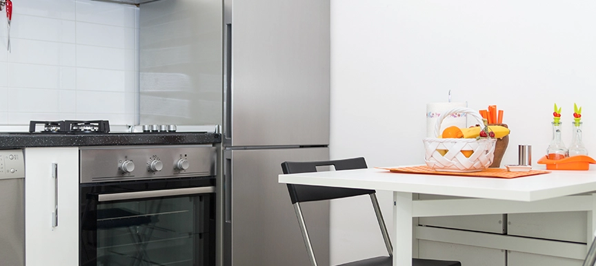 Which Colours Suit For Small Kitchens