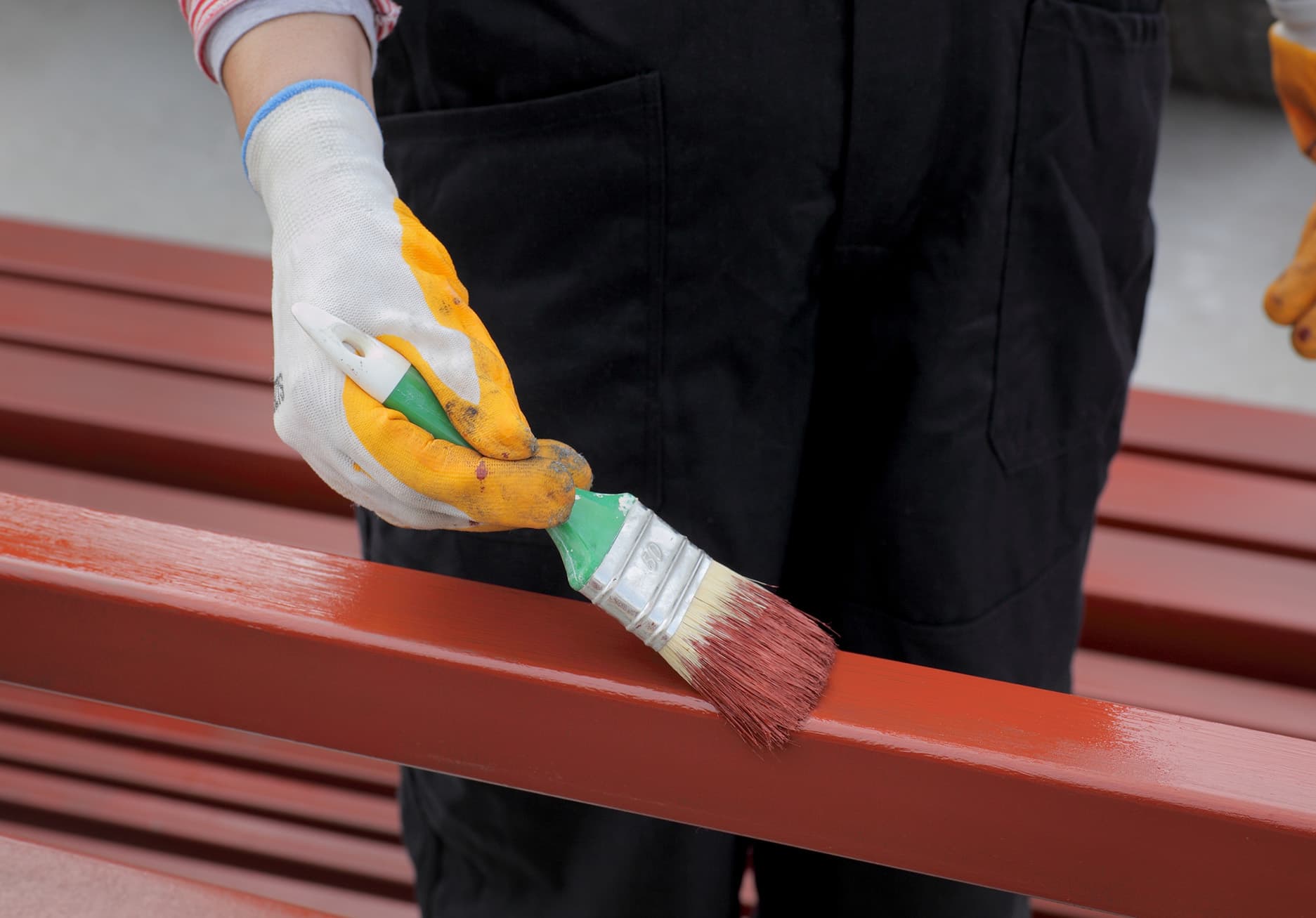Enamel Paint: What It Is, Uses & Benefits