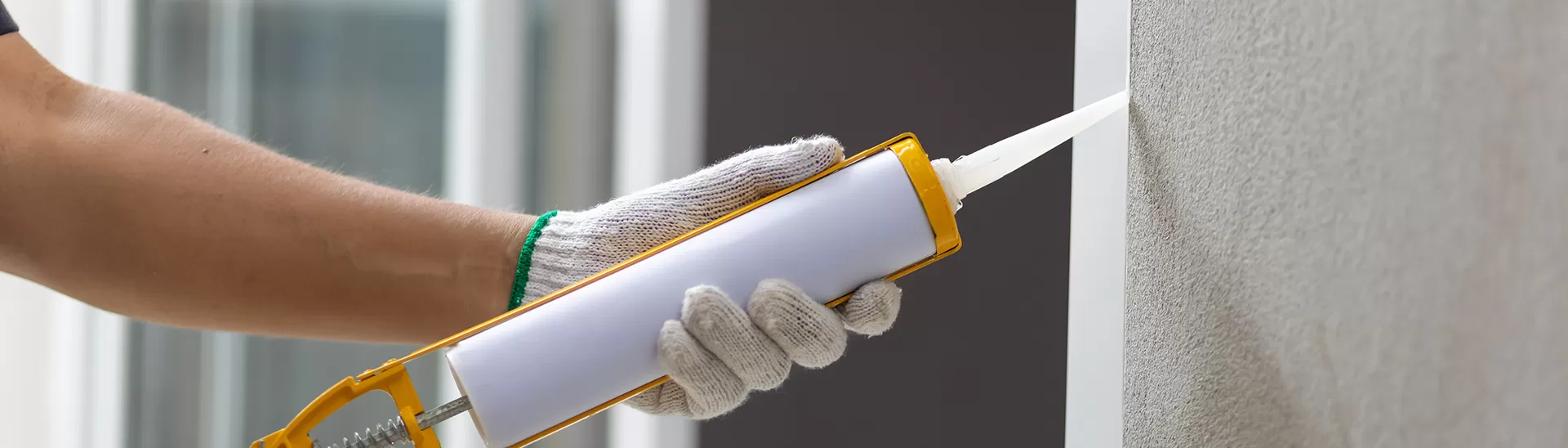 Benefits Of Using Waterproof Paint For Interior Painting