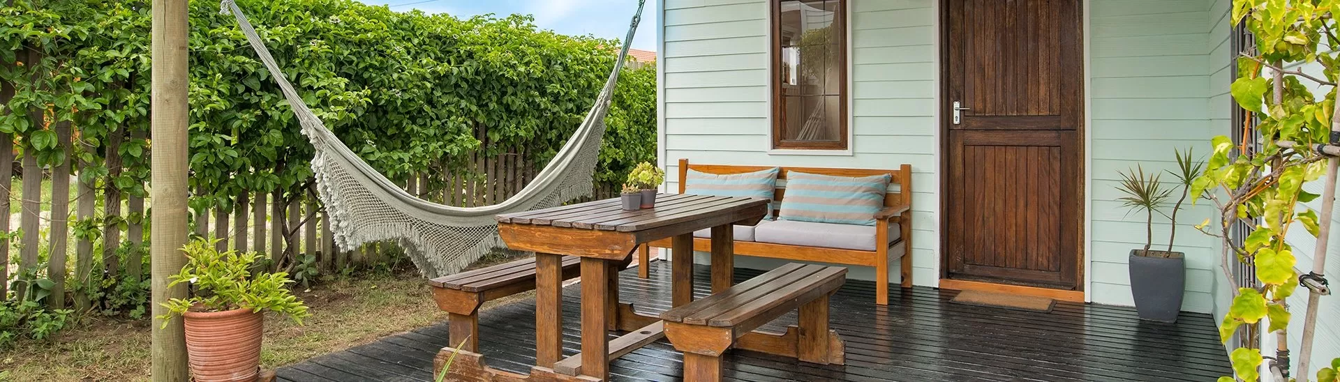 Maximizing Space with Plus-Minus Design for Your Porch