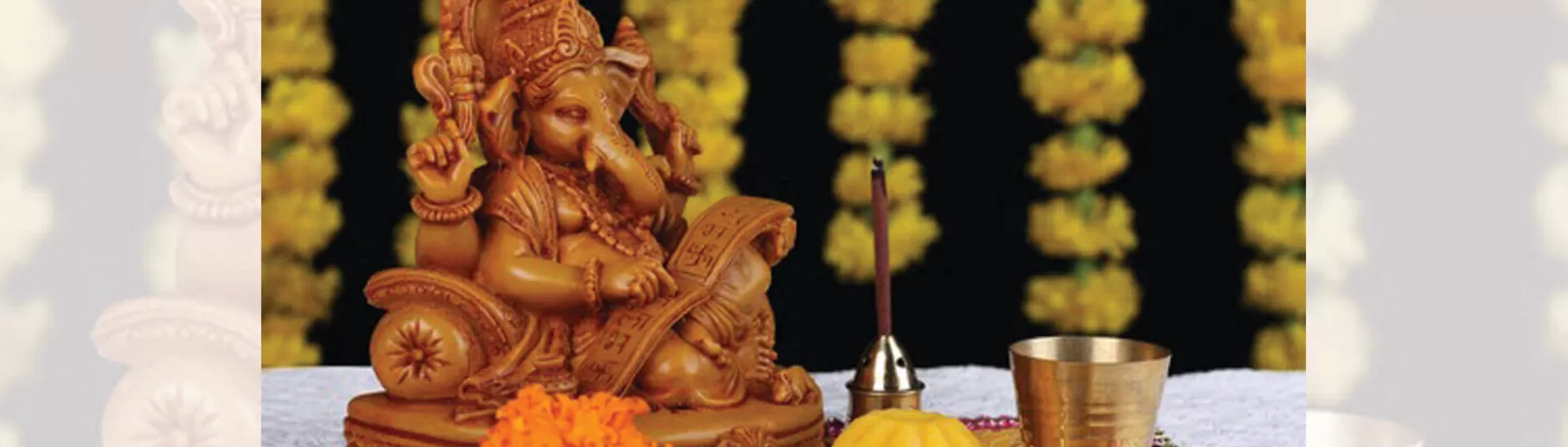 Welcome Ganesha to A Decked Up Room with These Home Decor Tips