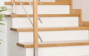 Best Paint Finishes for Wood Staircase Design and Railing Styles 