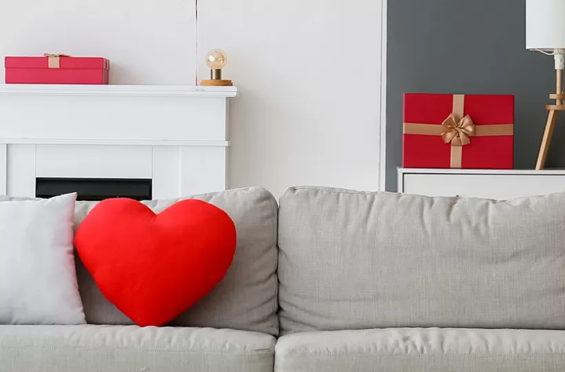 How to Do Home Decoration for a Wedding Easily?