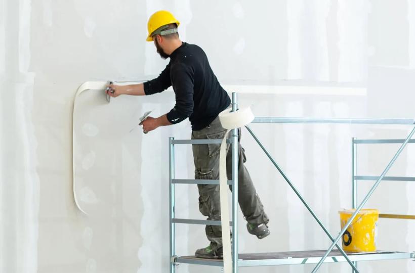 How to apply wall putty & precautions to take when applying putty