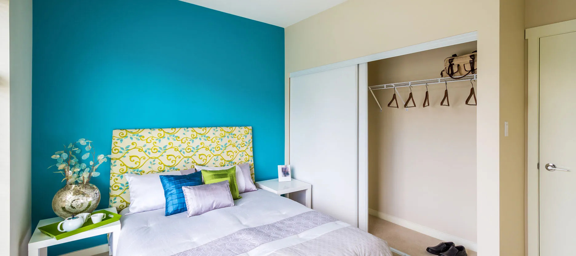 14 Amazing Colour Combinations with Blue - Find What Colours Match ...