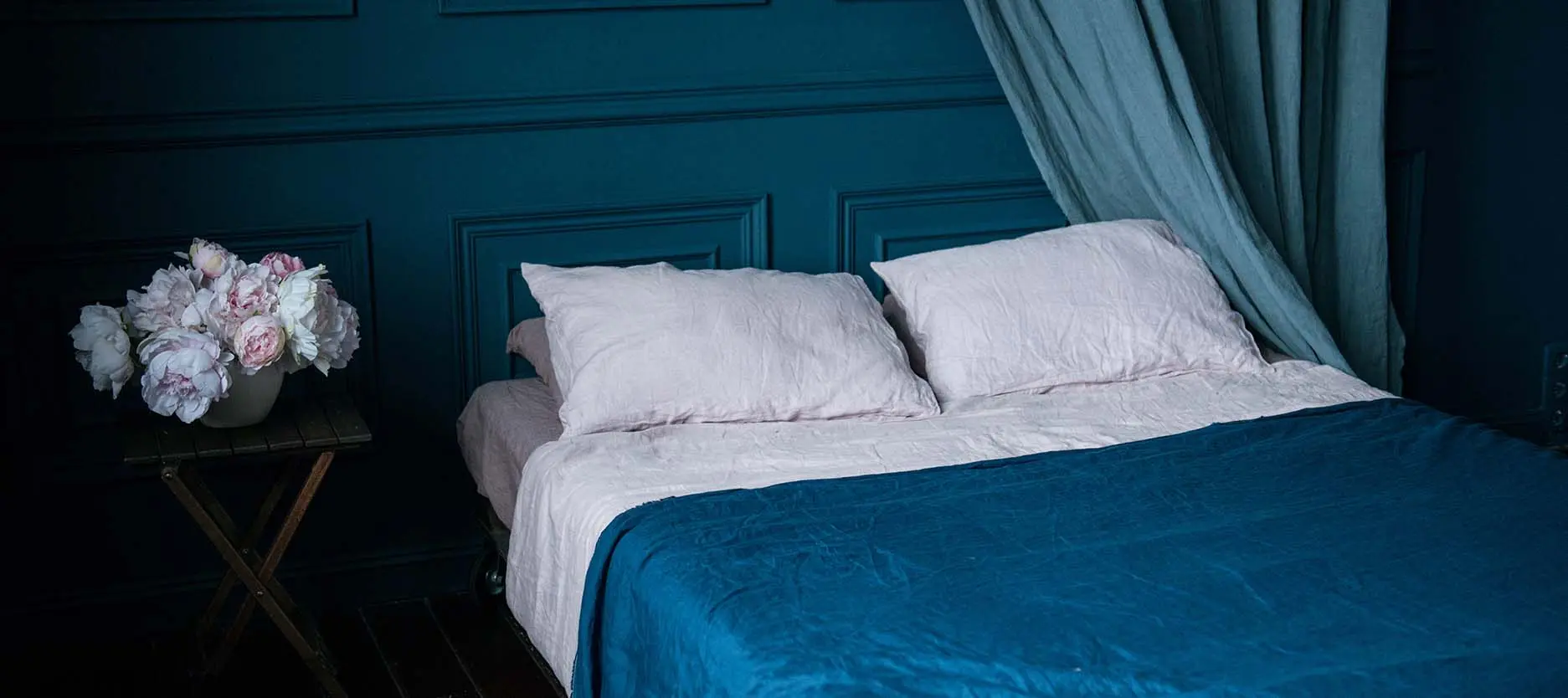 Colour combination with Pastel Pink and Aquamarine Blue for your home