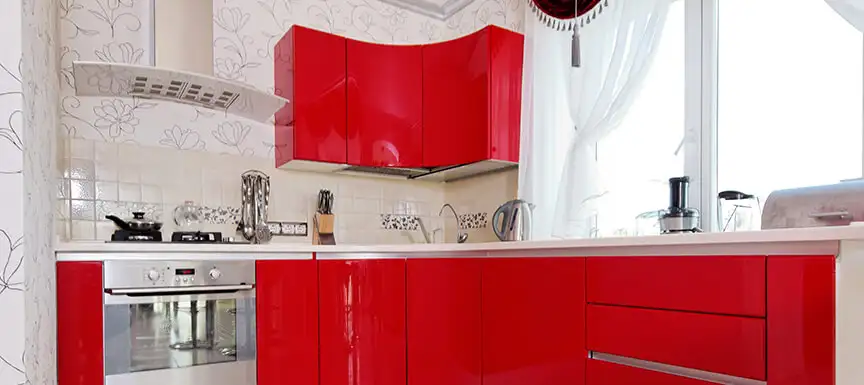 Glossy Kitchens with Pop Shades