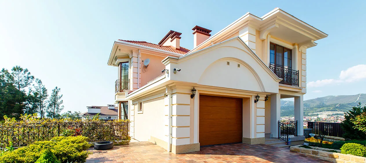 Peach and White Combination Outside Wall