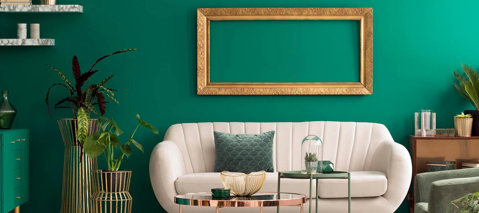 Sea Green and Gold: Colour combination for walls